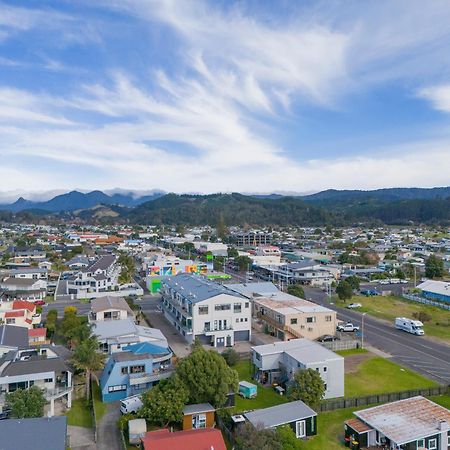 Coast Awhile - Whangamata Holiday Home Экстерьер фото